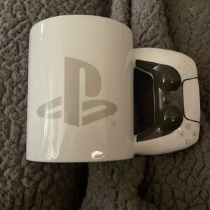 PS PLAYSTATION Mug PS5 Sculpted CONTROLLER
Handle White PALADONE
Gamer Novelty